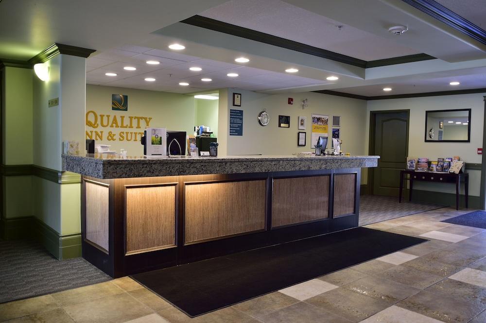 Quality Inn & Suites Hinton Exterior foto