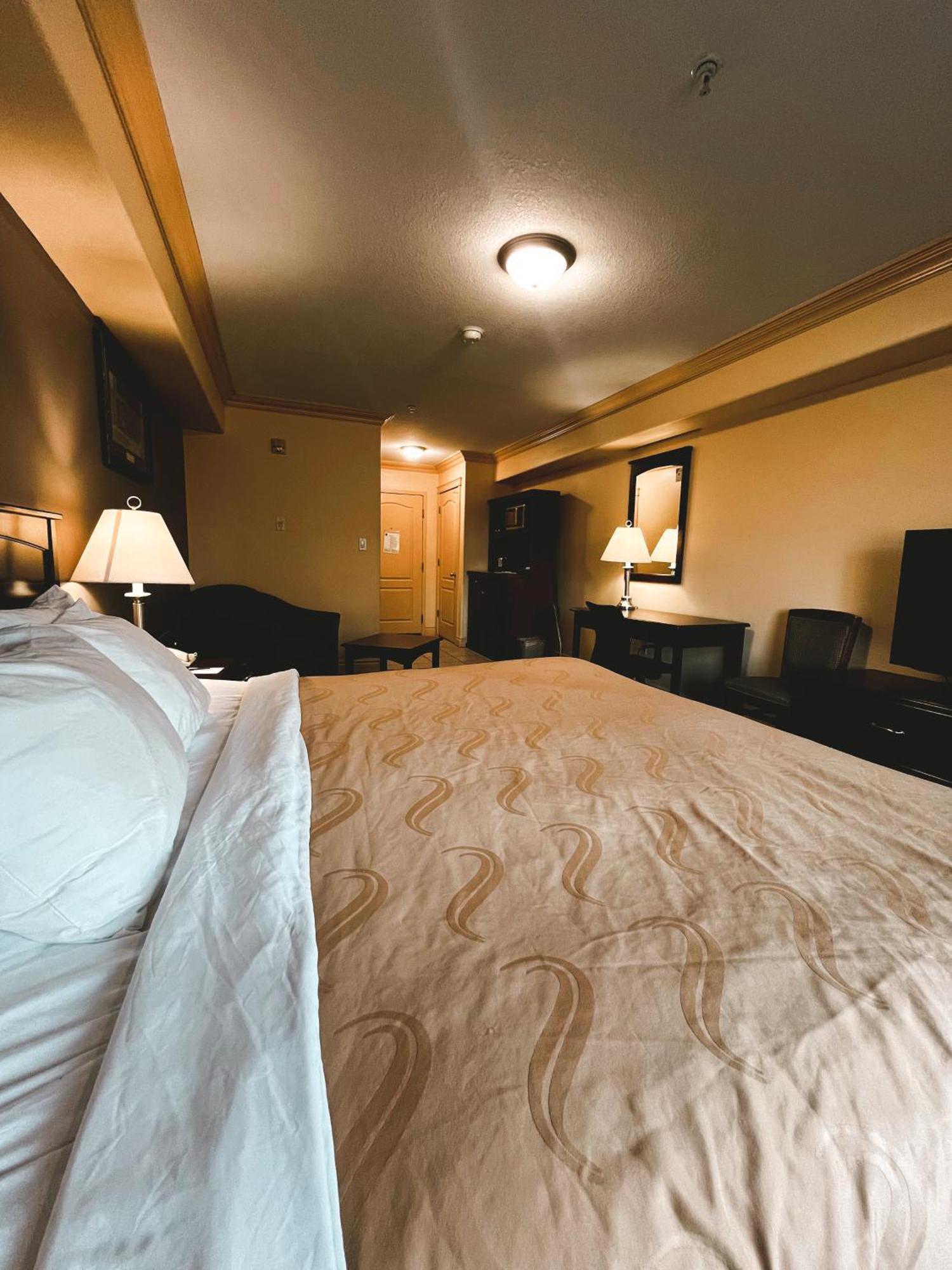 Quality Inn & Suites Hinton Zimmer foto